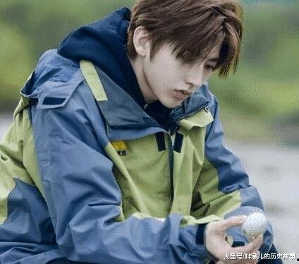 吃瓜娱乐间蔡徐坤是真的吗,吃瓜娱乐间真相大起底